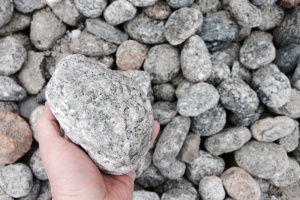 Galet de granit gris (en m³)