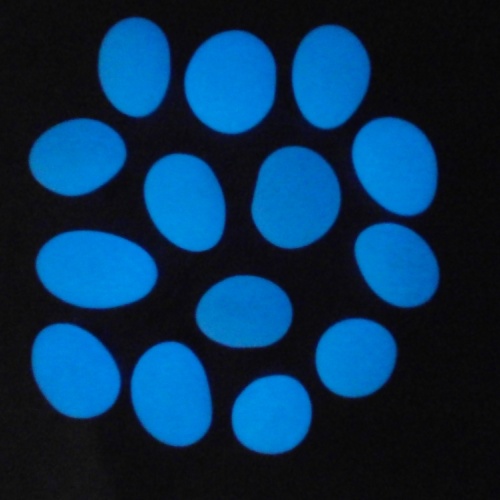 Galet luminescent bleu (au Kg)