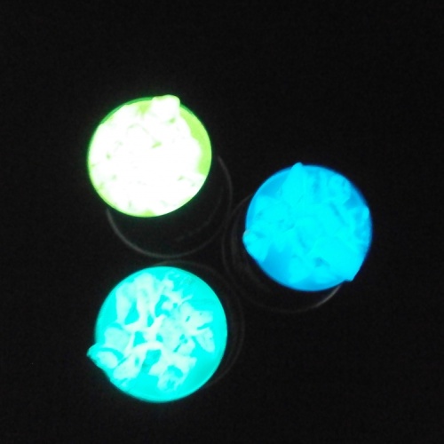 Gravillons luminescents turquoise (au Kg)